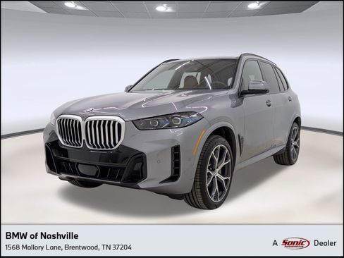 New 2026 BMW X5 xDrive40i w/ M Sport Package AWD/4WD image 1