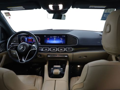 Used 2024 Mercedes-Benz GLE 450 4MATIC image 13
