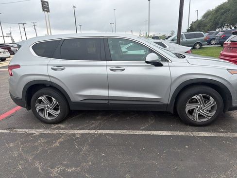Certified 2023 Hyundai Santa Fe SE FWD image 4
