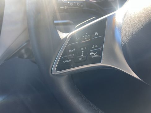 Certified 2024 Mercedes-Benz GLC 300 4MATIC image 19