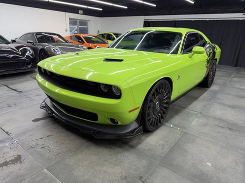 Used 2015 Dodge Challenger R/T Scat Pack w/ Leather Interior Group image 1