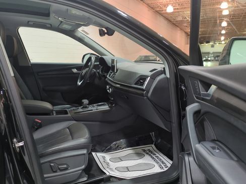 Used 2020 Audi Q5 2.0T Premium Plus w/ Premium Plus Package AWD/4WD image 11