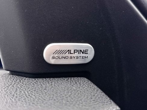 Used 2022 Dodge Charger R/T image 6