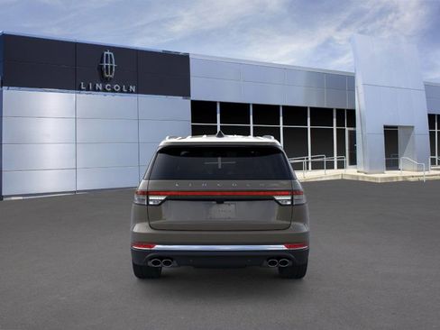 New 2025 Lincoln Aviator Reserve image 5