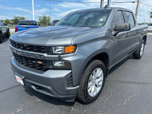 Used 2021 Chevrolet Silverado 1500 Custom AWD/4WD image 9