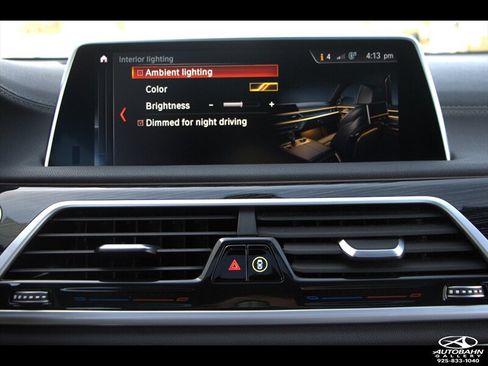 Used 2019 BMW 740i w/ M Sport Package RWD image 20