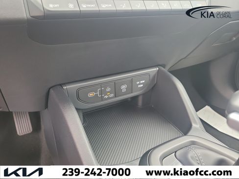 New 2026 Kia K4 FWD image 29