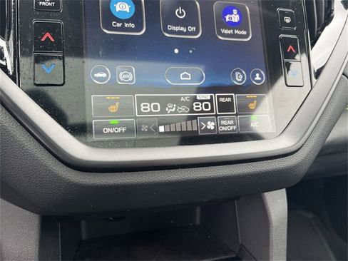 Used 2024 Subaru Ascent Onyx Edition image 17