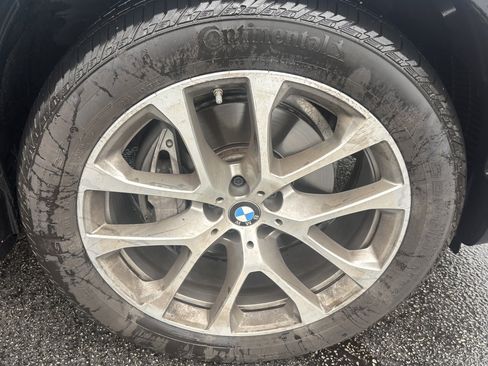 Used 2024 BMW X5 xDrive40i w/ Premium Package AWD/4WD image 15