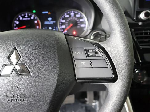 New 2026 Mitsubishi Eclipse Cross LE AWD/4WD image 36