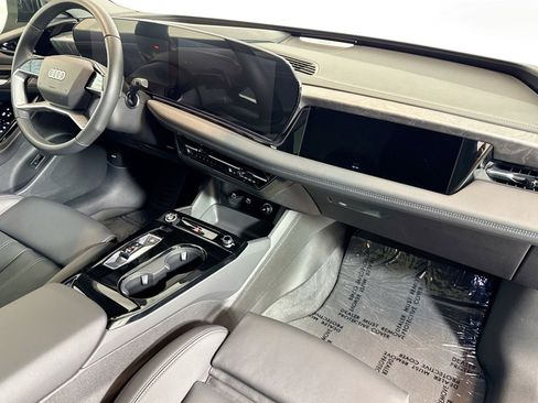 Used 2025 Audi A6 e-tron Prestige w/ Black Warm Weather Package image 27