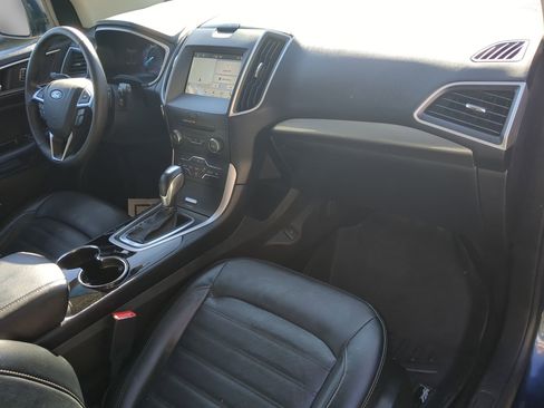 Certified 2017 Ford Edge SEL w/ Equipment Group 201A image 36