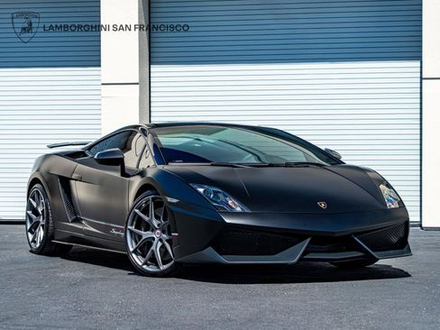 Used 2010 Lamborghini Gallardo LP 570-4 Superleggera AWD/4WD image 1