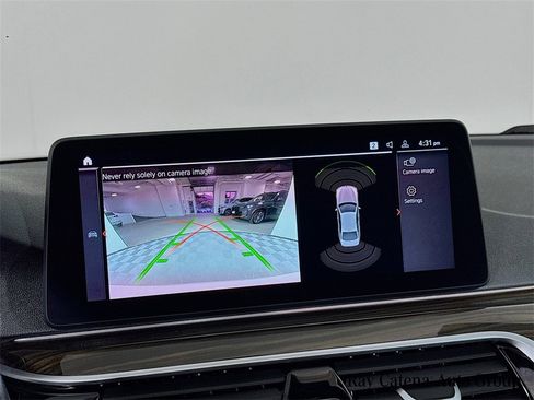 Certified 2022 BMW 530i xDrive w/ Premium Package image 14