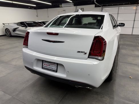 Used 2023 Chrysler 300 S image 6