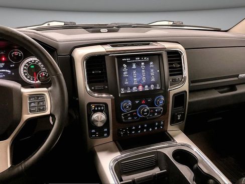 Used 2016 RAM 1500 Laramie w/ Convenience Group image 9