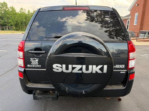 Used 2012 Suzuki Grand Vitara Premium AWD/4WD image 6