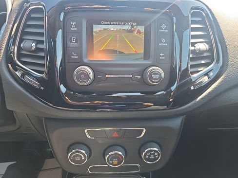 Used 2018 Jeep Compass Altitude image 14