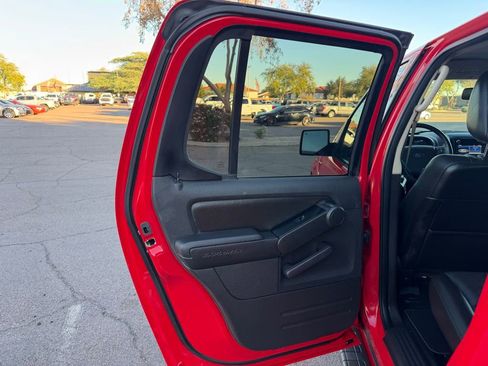 Used 2010 Ford Explorer Sport Trac Limited image 24