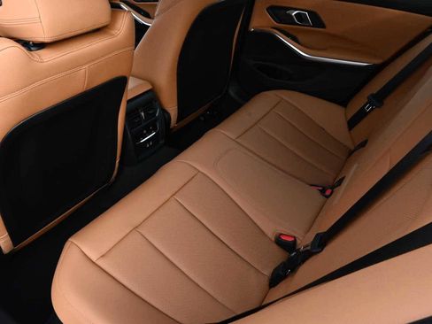 New 2026 BMW 330i Sedan w/ M Sport Package image 9