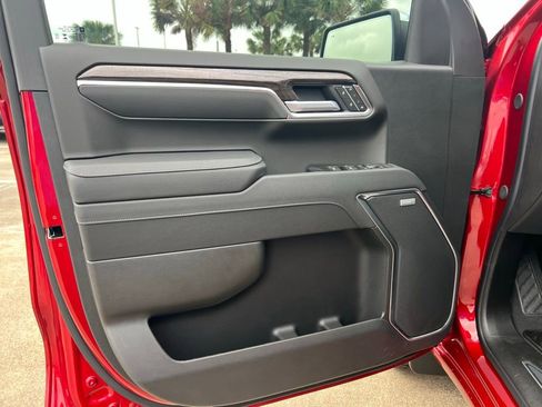 New 2026 Chevrolet Silverado 1500 LTZ w/ Z71 Off-Road Package image 26