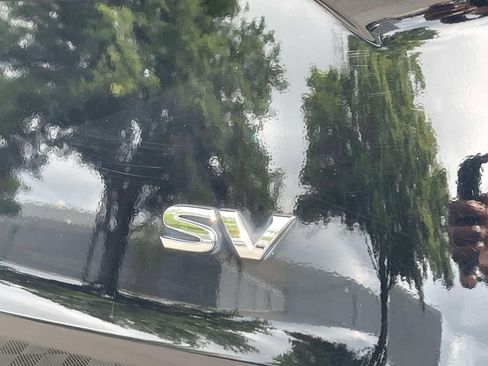 Used 2021 Nissan Rogue SV w/ Premium Package FWD image 9