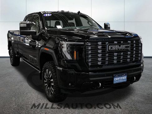 Certified 2025 GMC Sierra 2500 Denali Ultimate AWD/4WD image 11