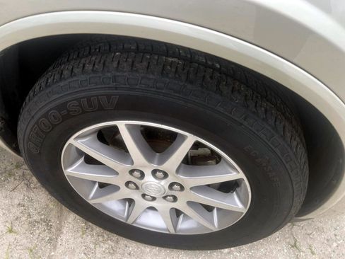 Used 2017 Buick Enclave Leather image 5