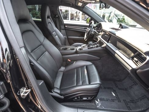 Used 2023 Porsche Panamera 4 Platinum Edition AWD/4WD image 24
