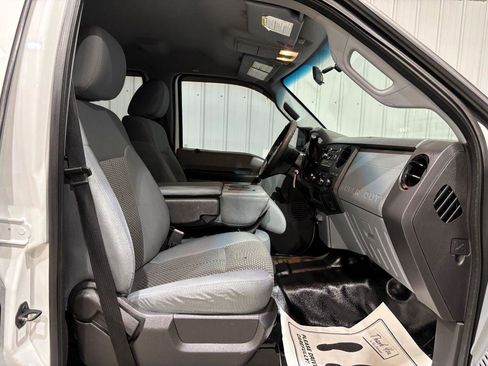 Used 2015 Ford F250 XL w/ XL Value Package image 12