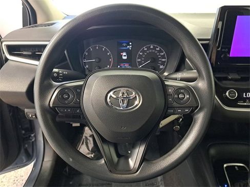 Used 2023 Toyota Corolla LE image 26