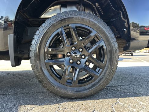 Used 2022 Chevrolet Silverado 1500 Custom image 20