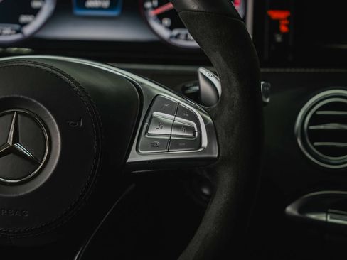 Used 2015 Mercedes-Benz S 63 AMG 4MATIC Coupe image 41