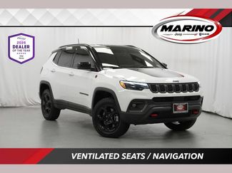 Used 2024 Jeep Compass Trailhawk w/ Trailhawk Elite Group AWD/4WD video 1
