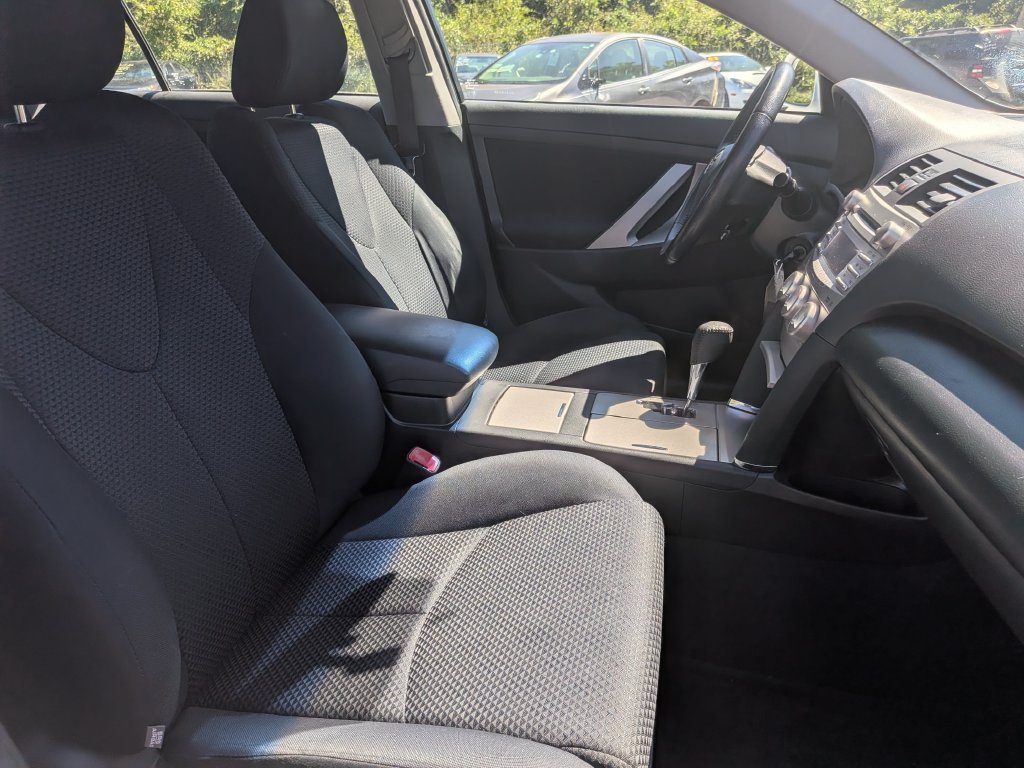 Used 2011 Toyota Camry SE w/ Fleet Convenience Pkg FWD image 26