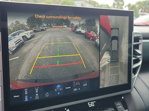 Used 2025 Toyota Tundra Platinum image 27