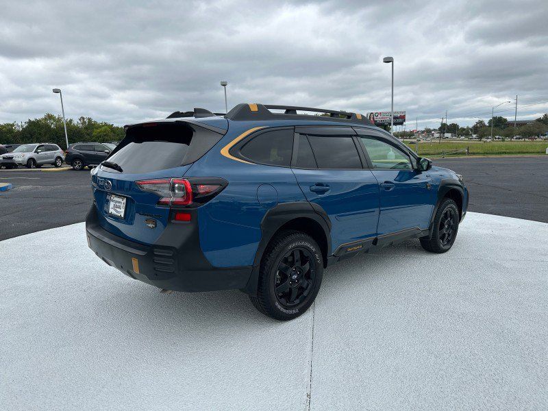 Used 2024 Subaru Outback Wilderness AWD/4WD image 7