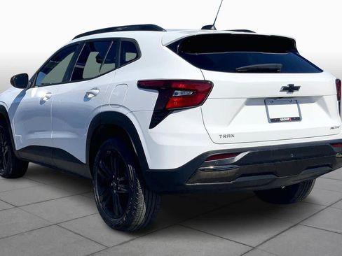 Certified 2025 Chevrolet Trax ACTIV w/ Driver Confidence Package image 11