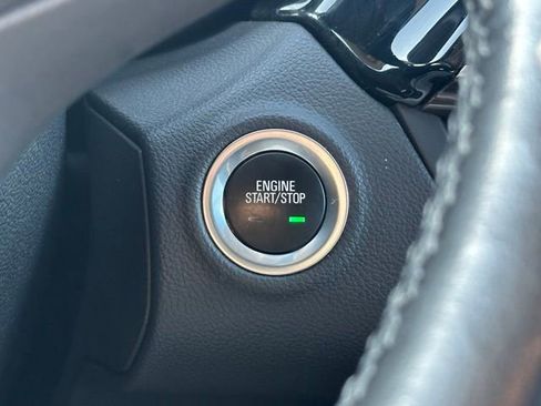 Used 2020 Buick Envision Essence image 18