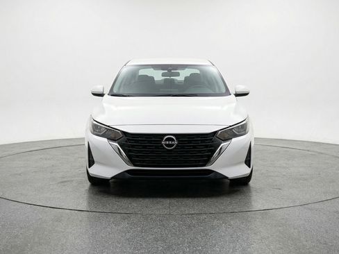 Used 2025 Nissan Sentra S image 1