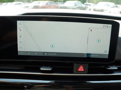 New 2027 Kia Carnival SX Prestige FWD image 17