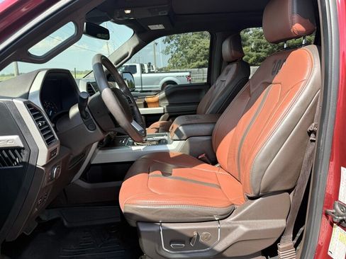 Used 2018 Ford F150 King Ranch w/ Equipment Group 601A Luxury AWD/4WD image 11