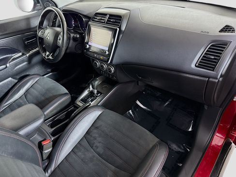 Used 2022 Mitsubishi Outlander Sport SE FWD image 30