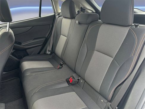 Used 2021 Subaru Crosstrek 2.0i Premium w/ Moonroof Package image 16