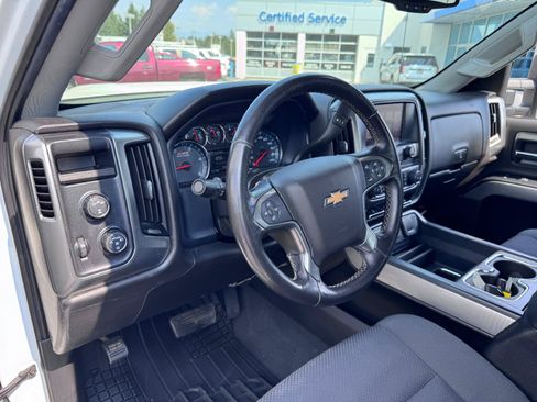 Used 2019 Chevrolet Silverado 2500 LT w/ Z71 Package, Off-Road AWD/4WD image 9