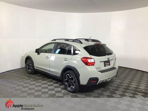 Used 2014 Subaru Crosstrek 2.0i Premium w/ Moonroof Package image 4