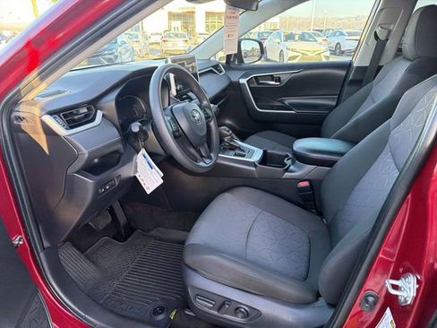 Certified 2024 Toyota RAV4 XLE AWD/4WD image 26