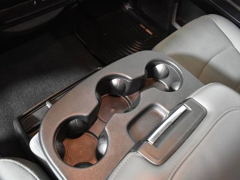 Used 2018 RAM 1500 Express w/ Express Value Package image 22