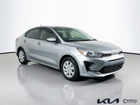 Used 2023 Kia Rio S image 3