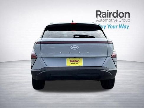 Used 2025 Hyundai Kona SEL AWD/4WD image 6